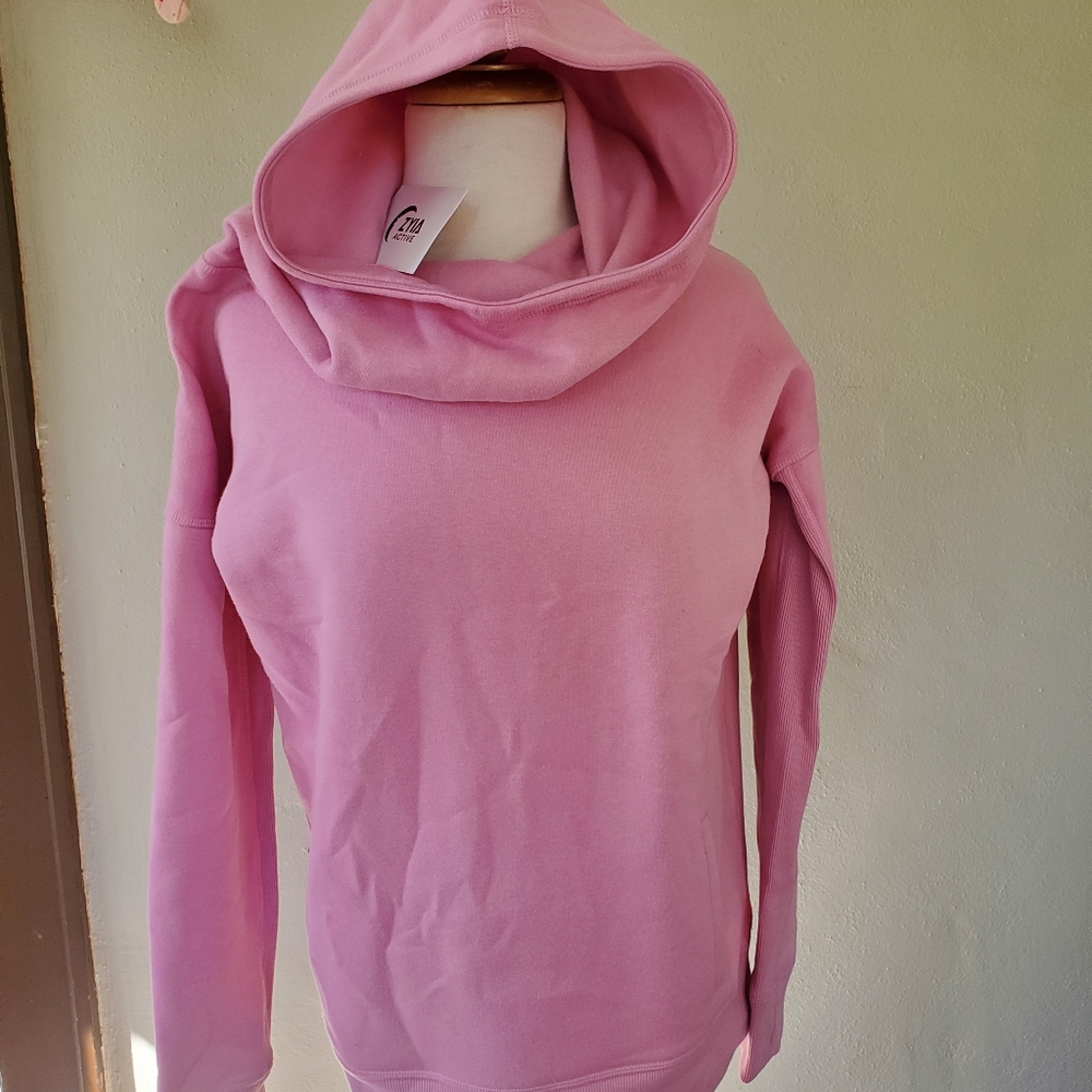 Zyia oh so soft pull over